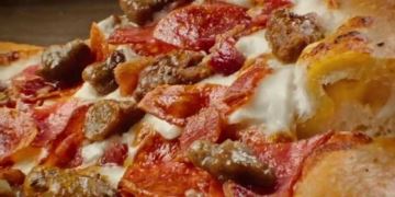 Pizza Hut - Calling All Carnivores